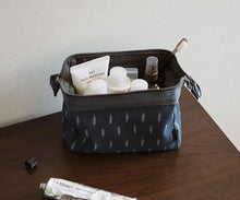 LADSOUL 2018 Fashion Cosmetic Bag High Quality Makeup Bag Flower Printing Organizer Bags Canvas Portable Storage Bags A1350/g